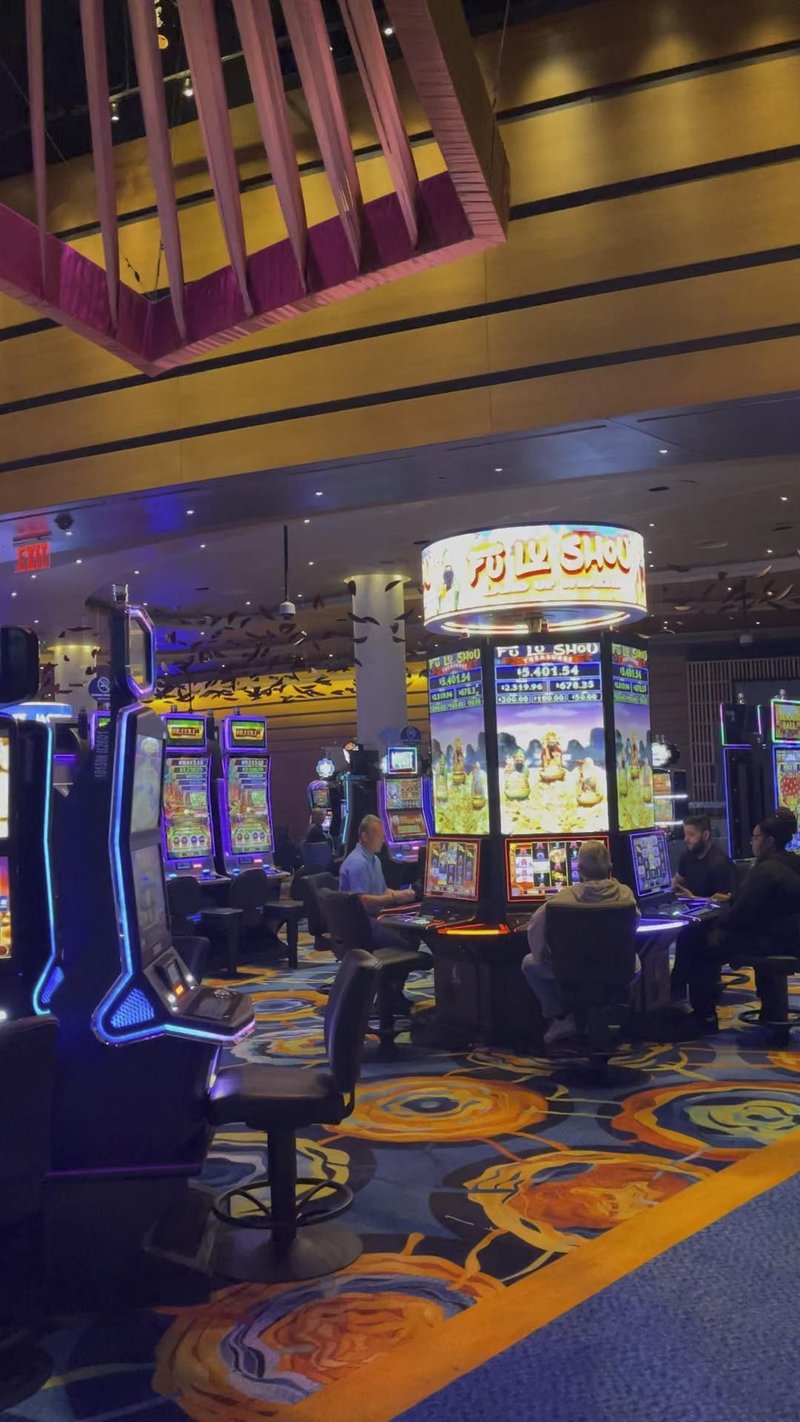 Start Your Evening Right: Choose a Spot with a Clear Entrance Policy, westace casino